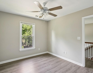 740 Prince Place - Photo Thumbnail 25