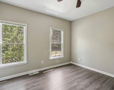 740 Prince Place - Photo Thumbnail 20