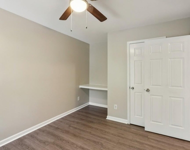 739 Prince Place - Photo Thumbnail 27