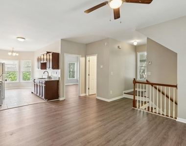 739 Prince Place - Photo Thumbnail 14