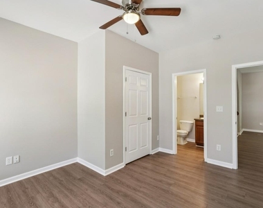 739 Prince Place - Photo Thumbnail 22