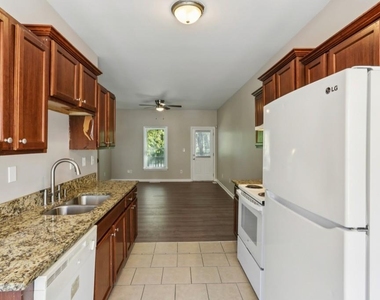 739 Prince Place - Photo Thumbnail 17