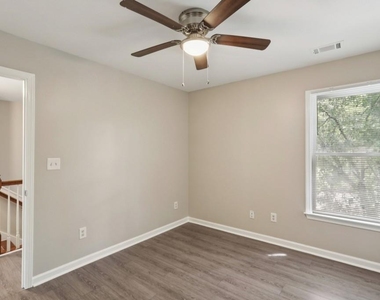 739 Prince Place - Photo Thumbnail 25