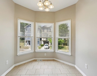 739 Prince Place - Photo Thumbnail 20