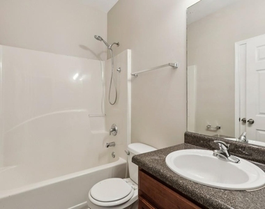 739 Prince Place - Photo Thumbnail 24