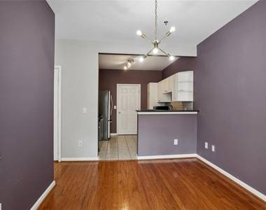 206 Spring Heights Lane - Photo Thumbnail 18