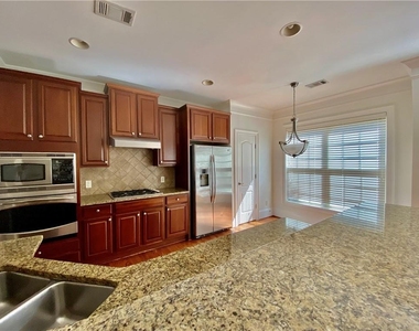 2783 Durham Drive Ne - Photo Thumbnail 10