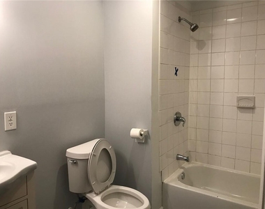 224 Andrew J Hairston Place Nw - Photo Thumbnail 13