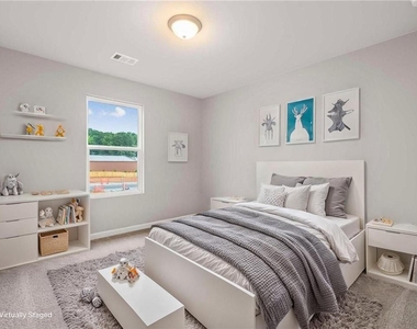 1107 Elyse Lane - Photo Thumbnail 11