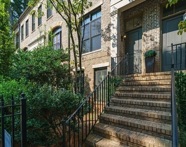 69 Honour Avenue Nw - Photo Thumbnail 1