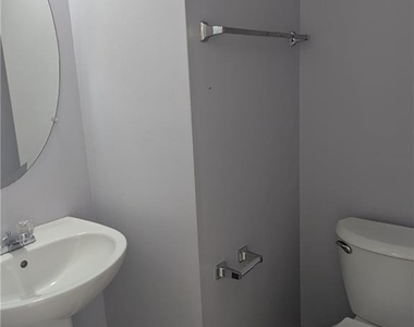 6165 Smoke Ridge Lane - Photo Thumbnail 17