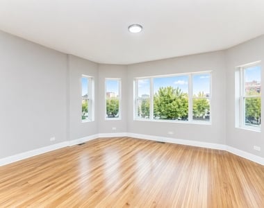 7944 S Ellis Avenue - Photo Thumbnail 1
