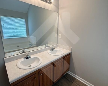 3761 Monticello Street - Photo Thumbnail 38