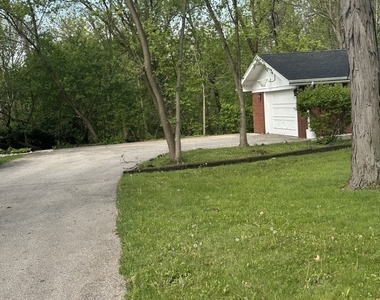 2030 Crestwood Lane - Photo Thumbnail 12
