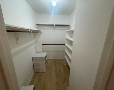 2350 Bering Drive - Photo Thumbnail 17