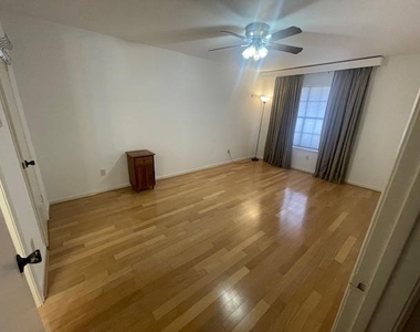 2350 Bering Drive - Photo Thumbnail 9