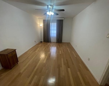 2350 Bering Drive - Photo Thumbnail 10