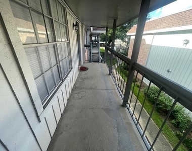 2350 Bering Drive - Photo Thumbnail 25