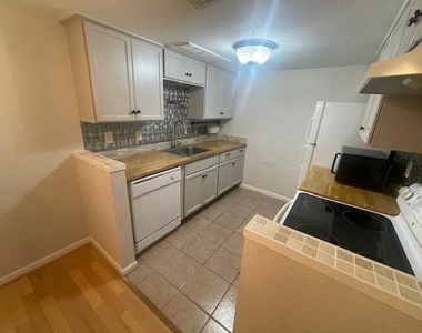 2350 Bering Drive - Photo Thumbnail 6
