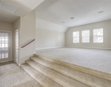 70 S Almondell Circle - Photo Thumbnail 22
