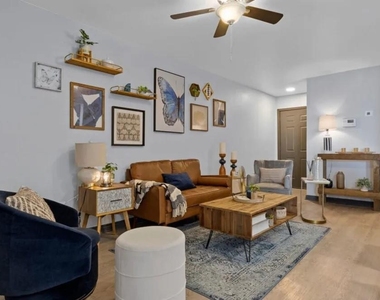 10951 Laureate Drive - Photo Thumbnail 7
