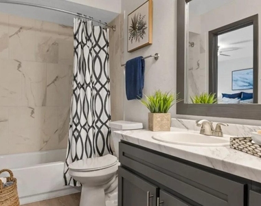 10951 Laureate Drive - Photo Thumbnail 3