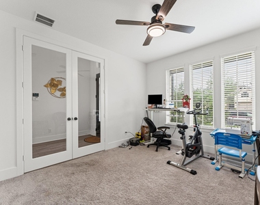 10427 Rigel Ridge Way - Photo Thumbnail 6