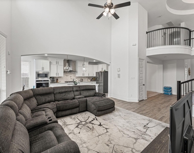 10427 Rigel Ridge Way - Photo Thumbnail 14