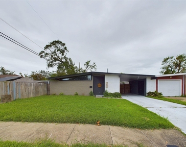 7609 Amelia Road - Photo Thumbnail 27