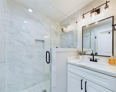 7609 Amelia Road - Photo Thumbnail 19