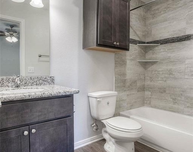 1419 Avenue N - Photo Thumbnail 32