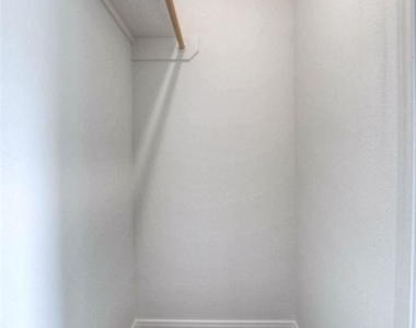 1419 Avenue N - Photo Thumbnail 42