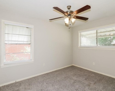 11611 Duane Street - Photo Thumbnail 9