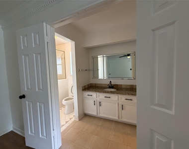 2075 Little Cedar Drive - Photo Thumbnail 19
