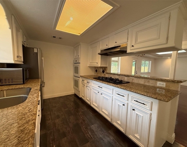 2075 Little Cedar Drive - Photo Thumbnail 9