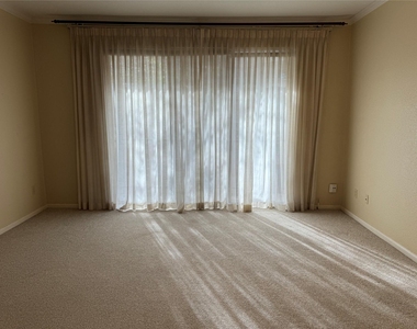 2475 Underwood Street - Photo Thumbnail 19