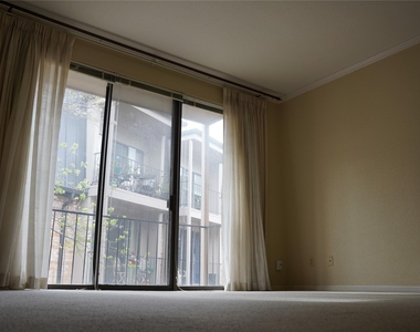 2475 Underwood Street - Photo Thumbnail 23