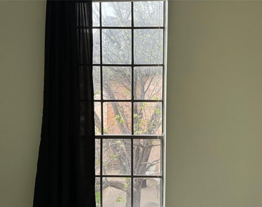 2475 Underwood Street - Photo Thumbnail 8