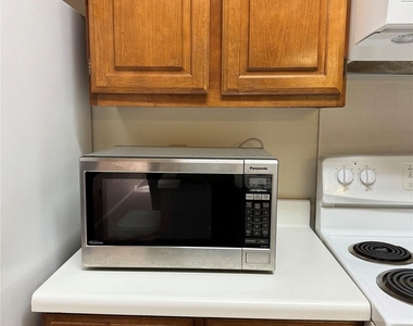 2475 Underwood Street - Photo Thumbnail 14