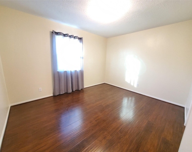 2810 Arrowhead Drive - Photo Thumbnail 22