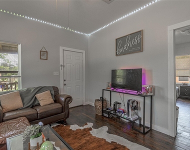 3210 Elks Drive - Photo Thumbnail 6