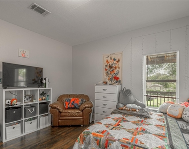 3210 Elks Drive - Photo Thumbnail 15