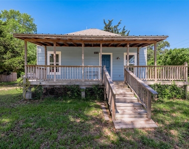 3210 Elks Drive - Photo Thumbnail 2