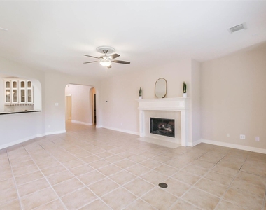 12411 Santiago Cove Lane - Photo Thumbnail 7