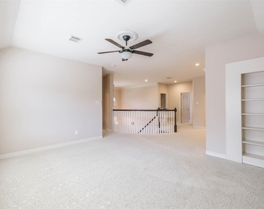 12411 Santiago Cove Lane - Photo Thumbnail 30