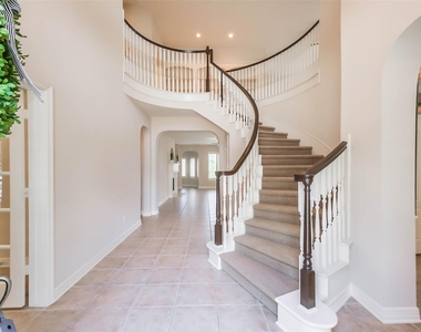 12411 Santiago Cove Lane - Photo Thumbnail 3