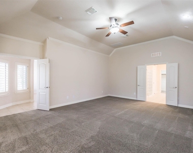 12411 Santiago Cove Lane - Photo Thumbnail 19