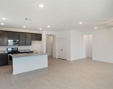 25810 Northpark Pine Drive - Photo Thumbnail 13