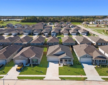 25810 Northpark Pine Drive - Photo Thumbnail 3