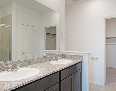 25810 Northpark Pine Drive - Photo Thumbnail 18